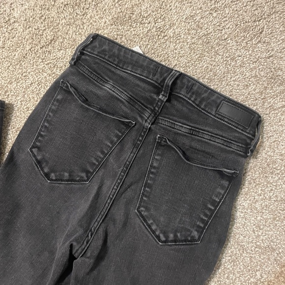 Abercrombie Super Skinny High Rise Curve Love Jeans - Picture 2 of 3